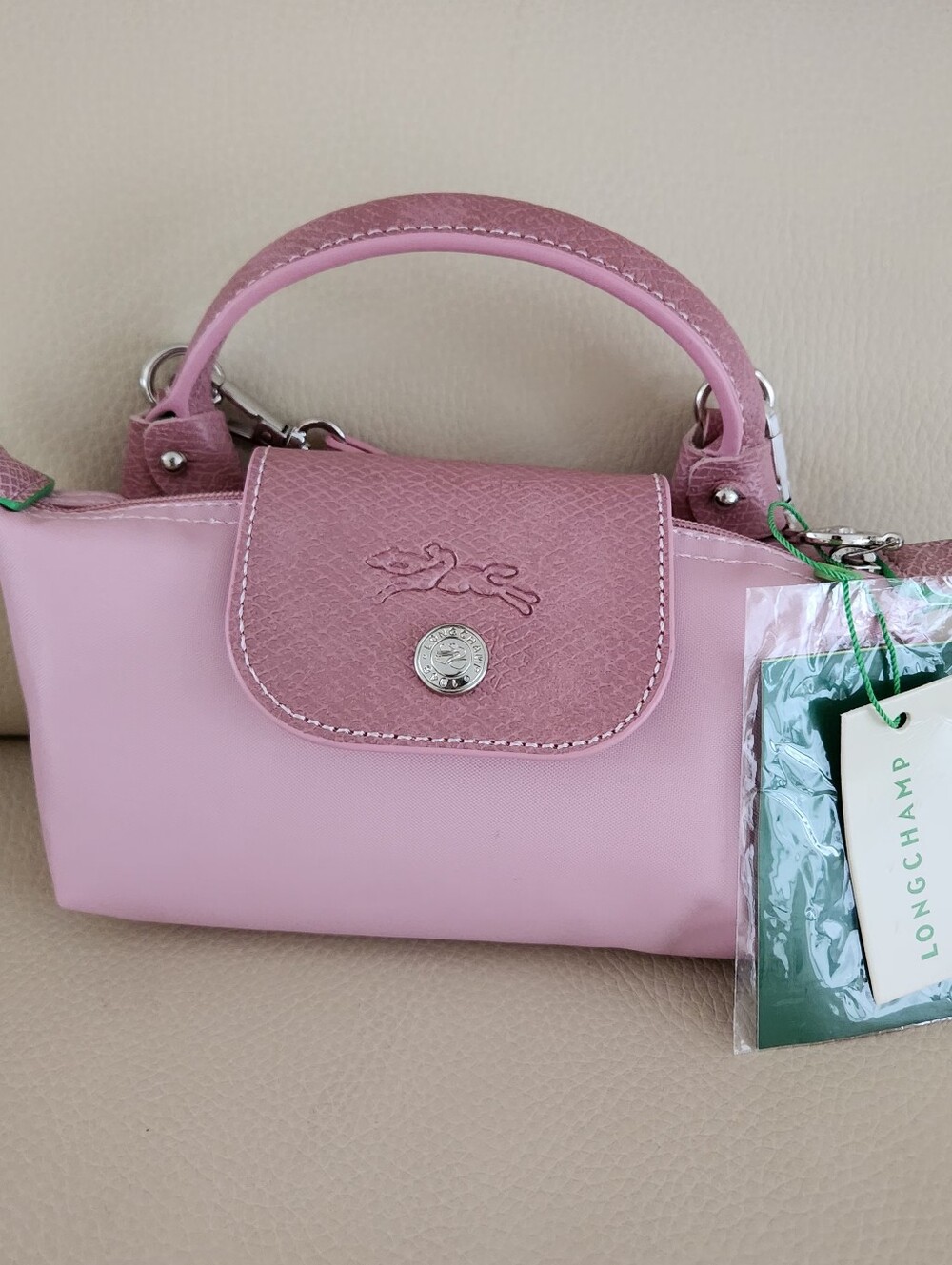 Longchamp - Picture 3 of 7